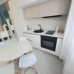 Evelina Studio-endless Summer Mamaia Nord Năvodari