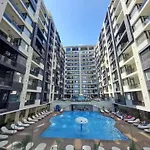 Evelina Studio-endless Summer Mamaia Nord Apartment
