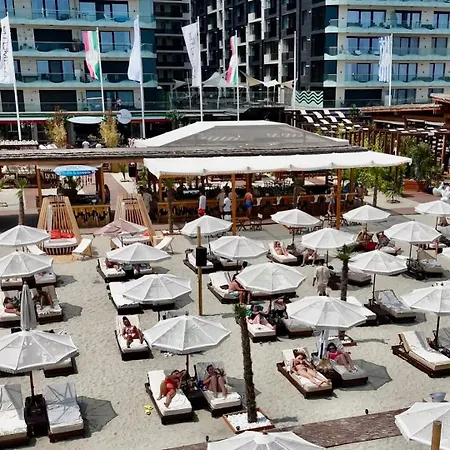 Evelina Studio-endless Summer Mamaia Nord Apartmán Năvodari